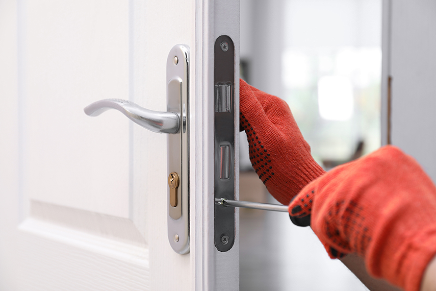 Service Cover Lock Silver Shield Locksmith Weston-Super-Mare - 24/7 Emergency Service ...